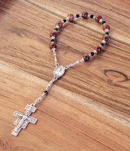 Load image into Gallery viewer, Surrender Novena Chaplet