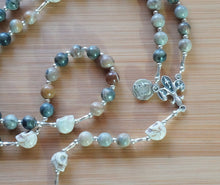 Load image into Gallery viewer, Momento Mori Rosary - Stone and Silver
